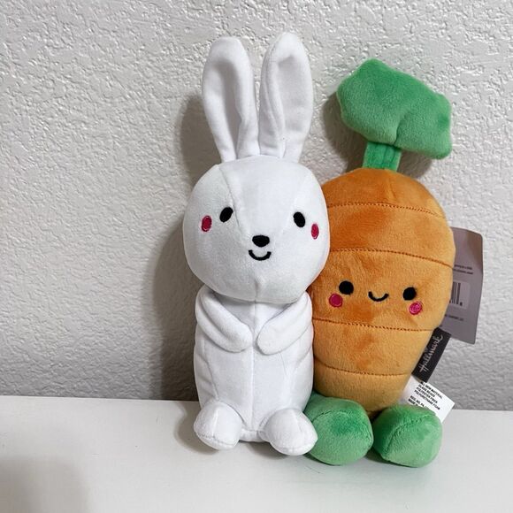 Hallmark Better Together Bunny and Carrot Magnetic Plush Pair Set w/ TAGS - Picture 2 of 7